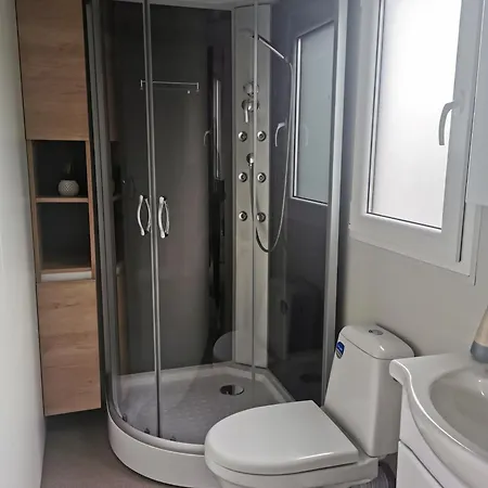 Big Berry Kolpa- King Mobile House Ξενοδοχείο *